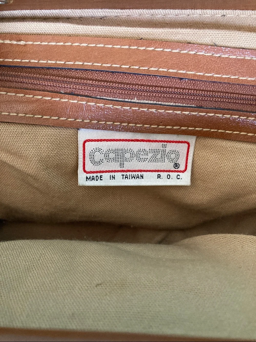 Vintage 80s Capezio Doctor Bag Handbag Beige Brown Frame Satchel Purse 14 x 7.5